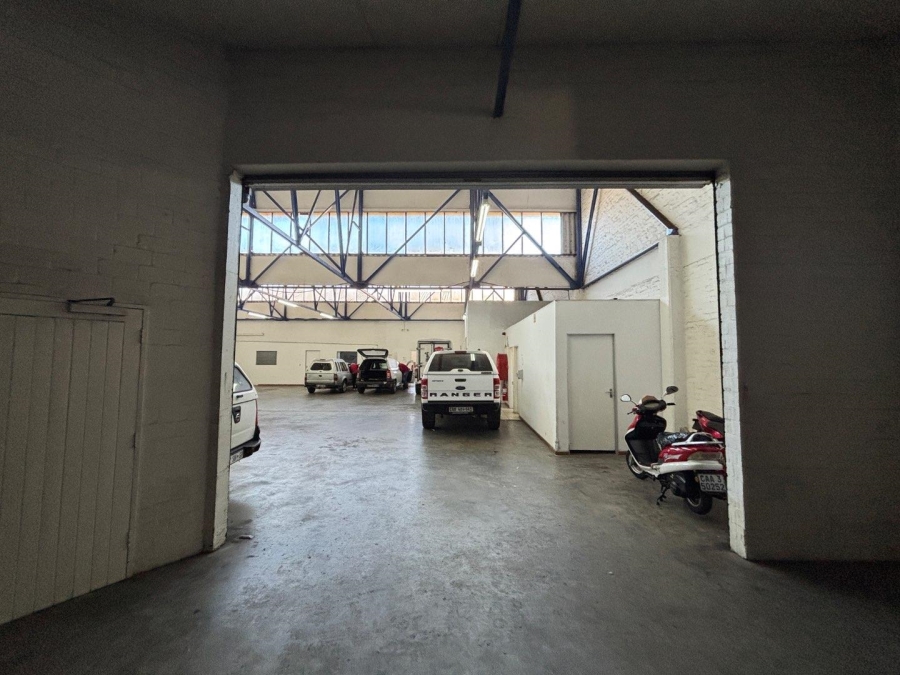 To Let commercial Property for Rent in Paarden Eiland Western Cape